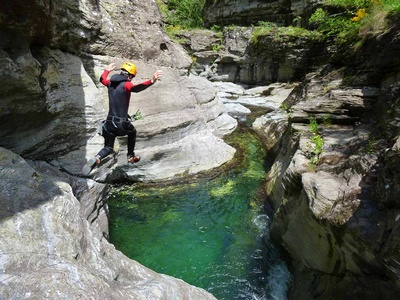 canyoning
