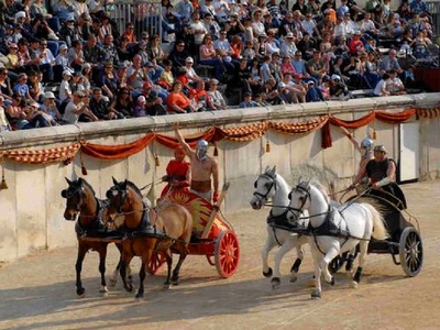 jeux romains nîmes